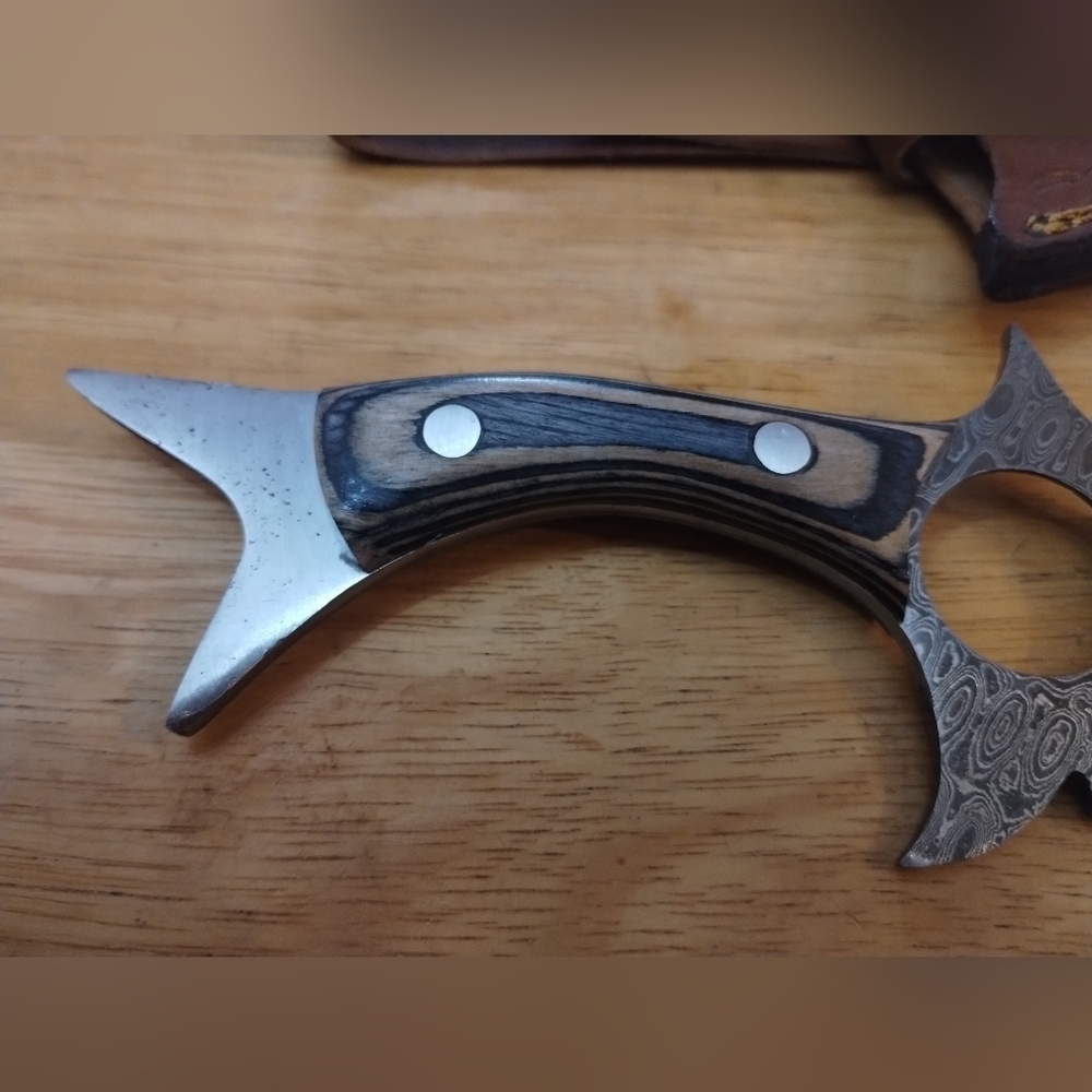 New Damascus steel blade men's hunting knife with sheath - Picture 5 of 9